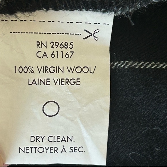 Vintage Pendleton Wool Flannel Black Plaid Striped Button Style Pockets Med … - Picture 7 of 7
